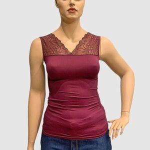 Avon TWO Compression Cami Tops Size XL (Fits like M) V-Neck, 1 Black, 1 Red NWOT